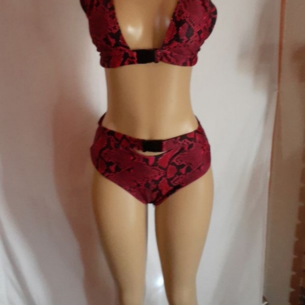 NWOT Two-piece Bikini Swimsuit